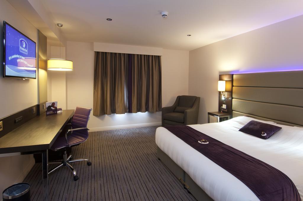Premier Inn York - Blossom St South — Photos 2